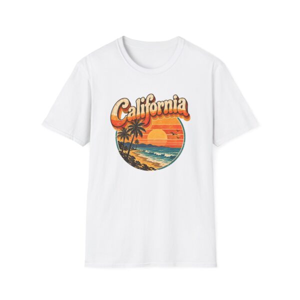 Vintage 70s California T-Shirt – Retro Sunset Beach Graphic Tee